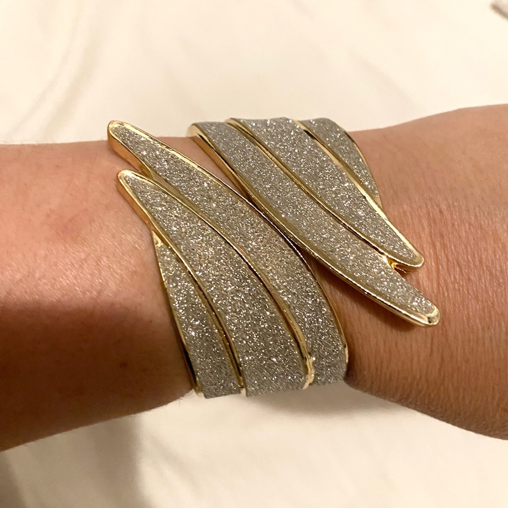 Elegant Silver and Gold Women's Bracelet